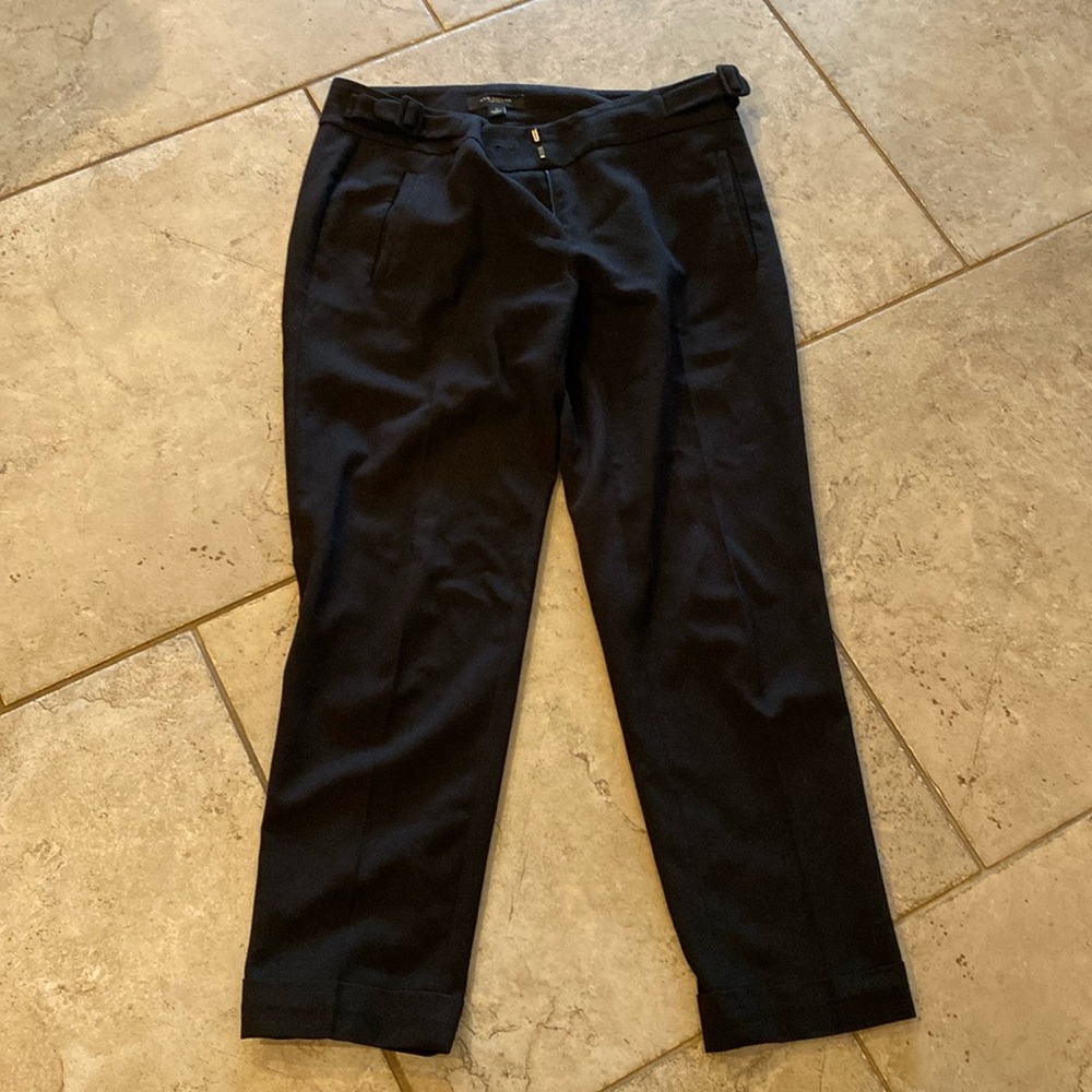 Ann Taylor Black Dress Cropped Pants. Size 2